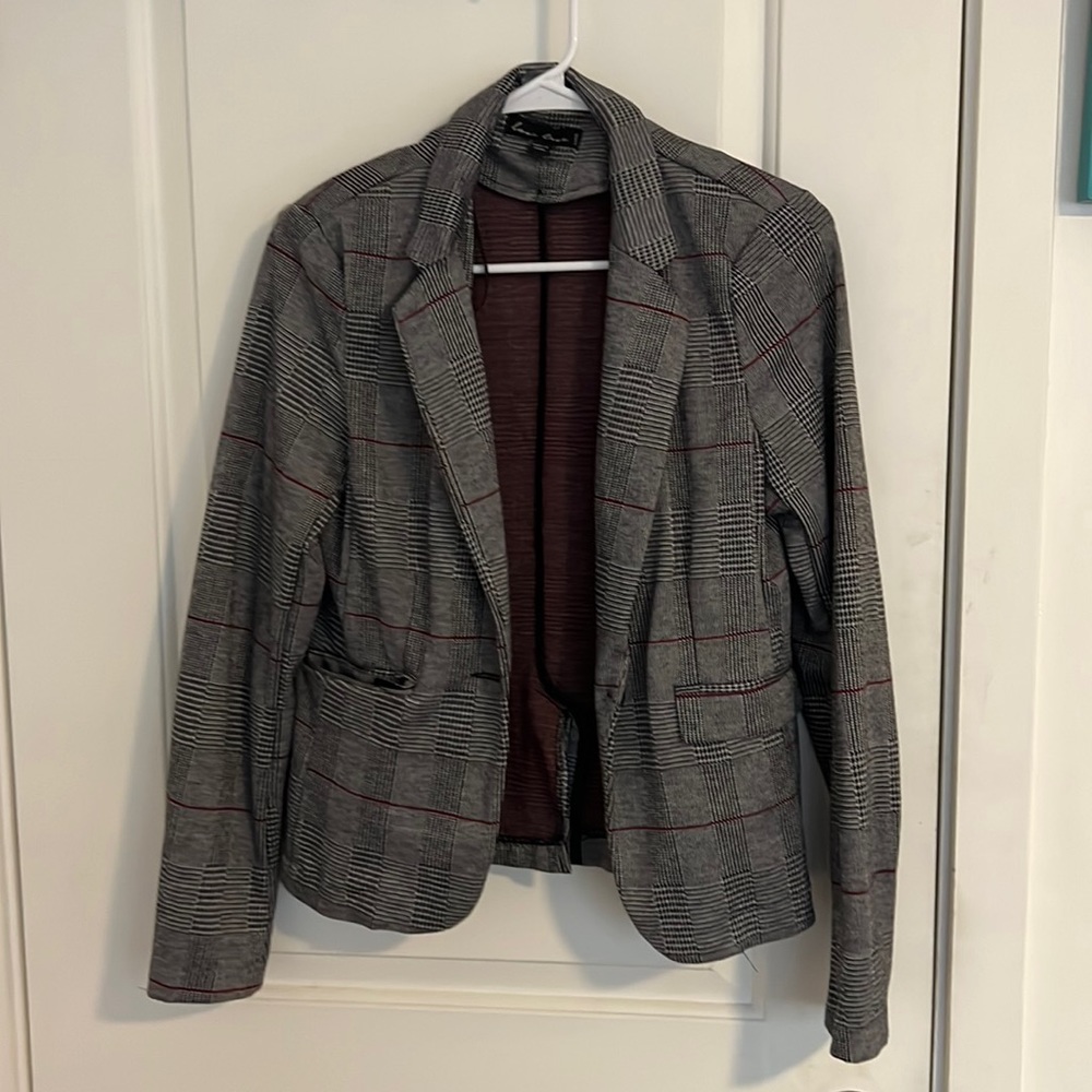Gray blazer